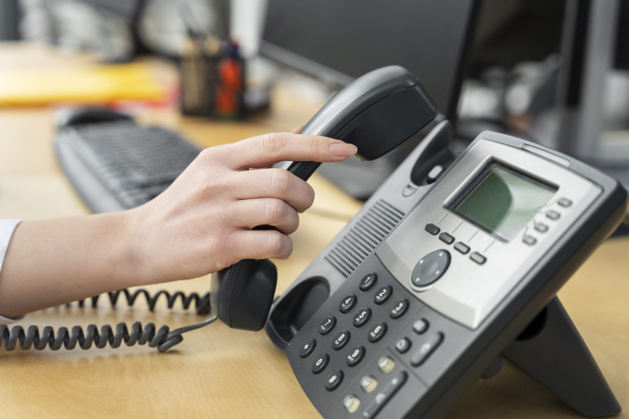 close-up-person-working-call-center