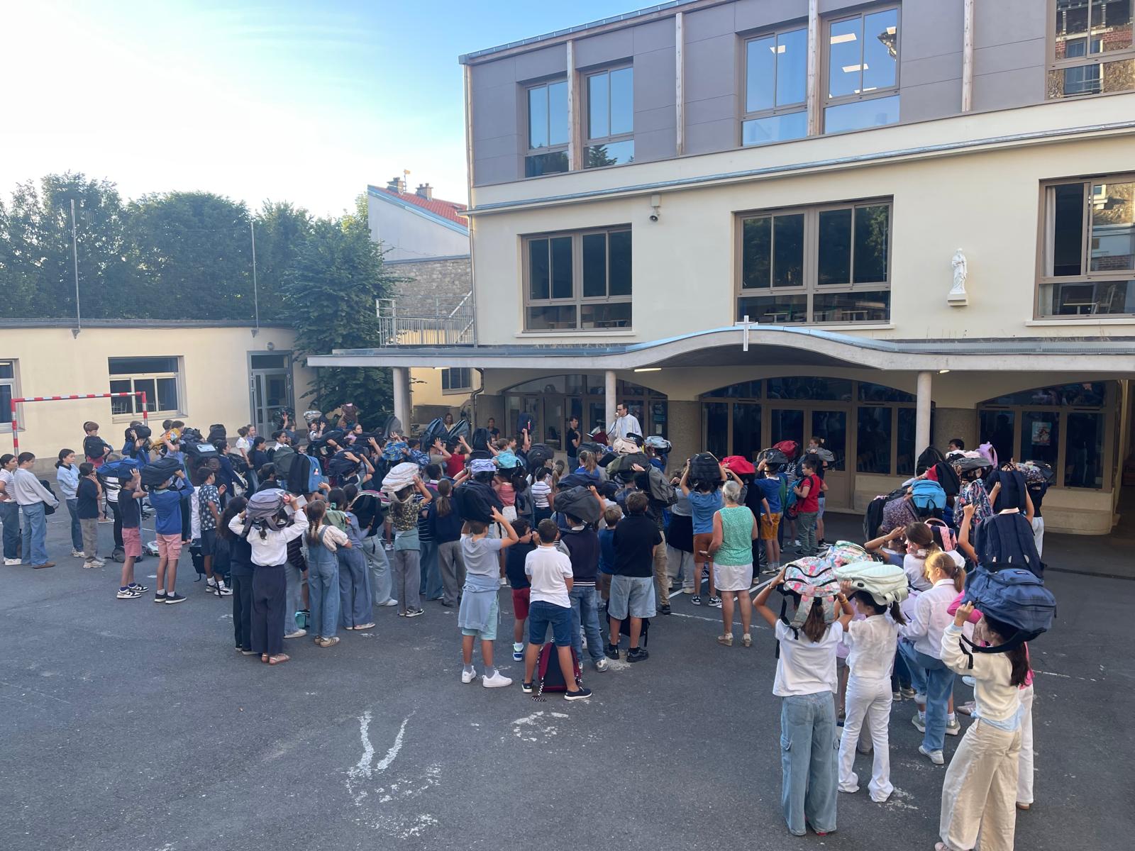 Bénédiction des cartables au collège